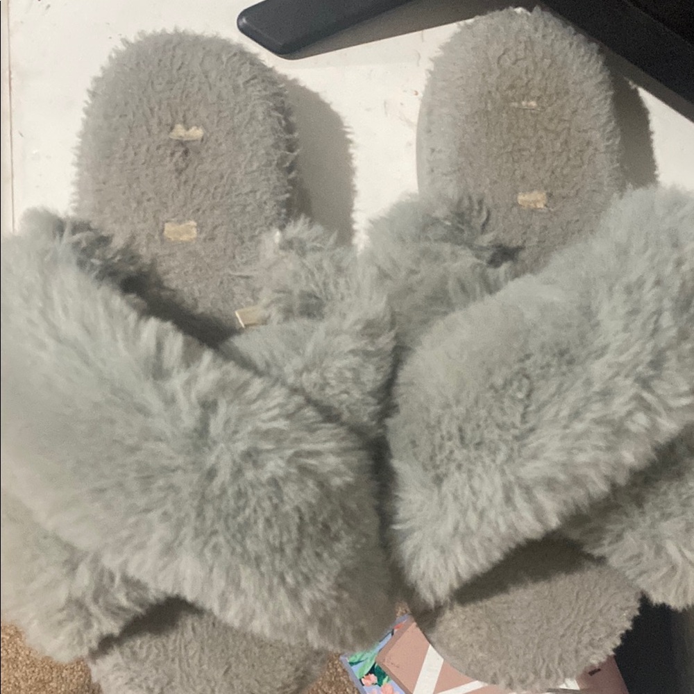 Cozy Gray Fuzzy Slippers